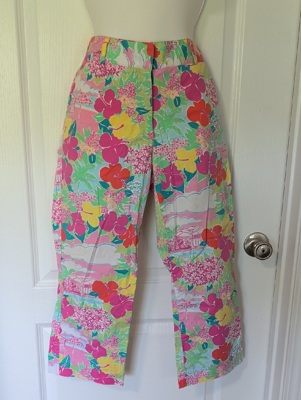 Lilly Pulitzer Bright Pink Green Yellow Floral Crop Pants